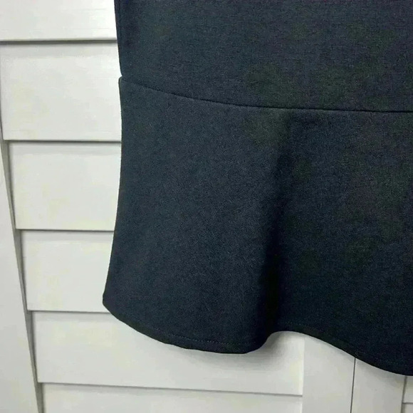 Van Heusen Sleeveless Peplum Top Size Large Black NWT - Picture 5 of 8